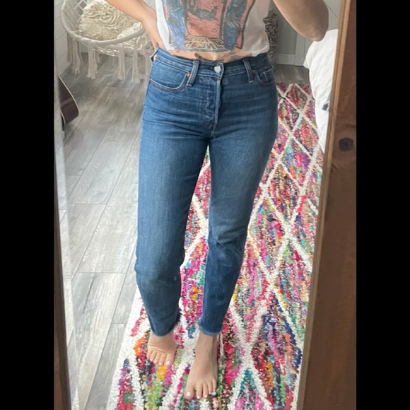 Levi’s wedgie white oak cone denim fringed hem 26 - Picture 2 of 15